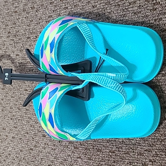 OKIE DOKIE TODDLER "ISAND TURQUOISE " SANDALS SIZE 7-8 - Picture 7 of 9